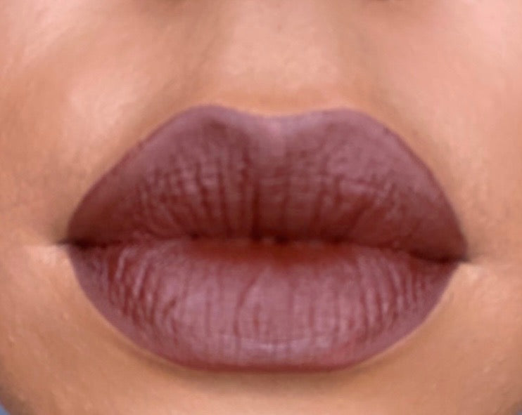 MATTE LIP LACQUER